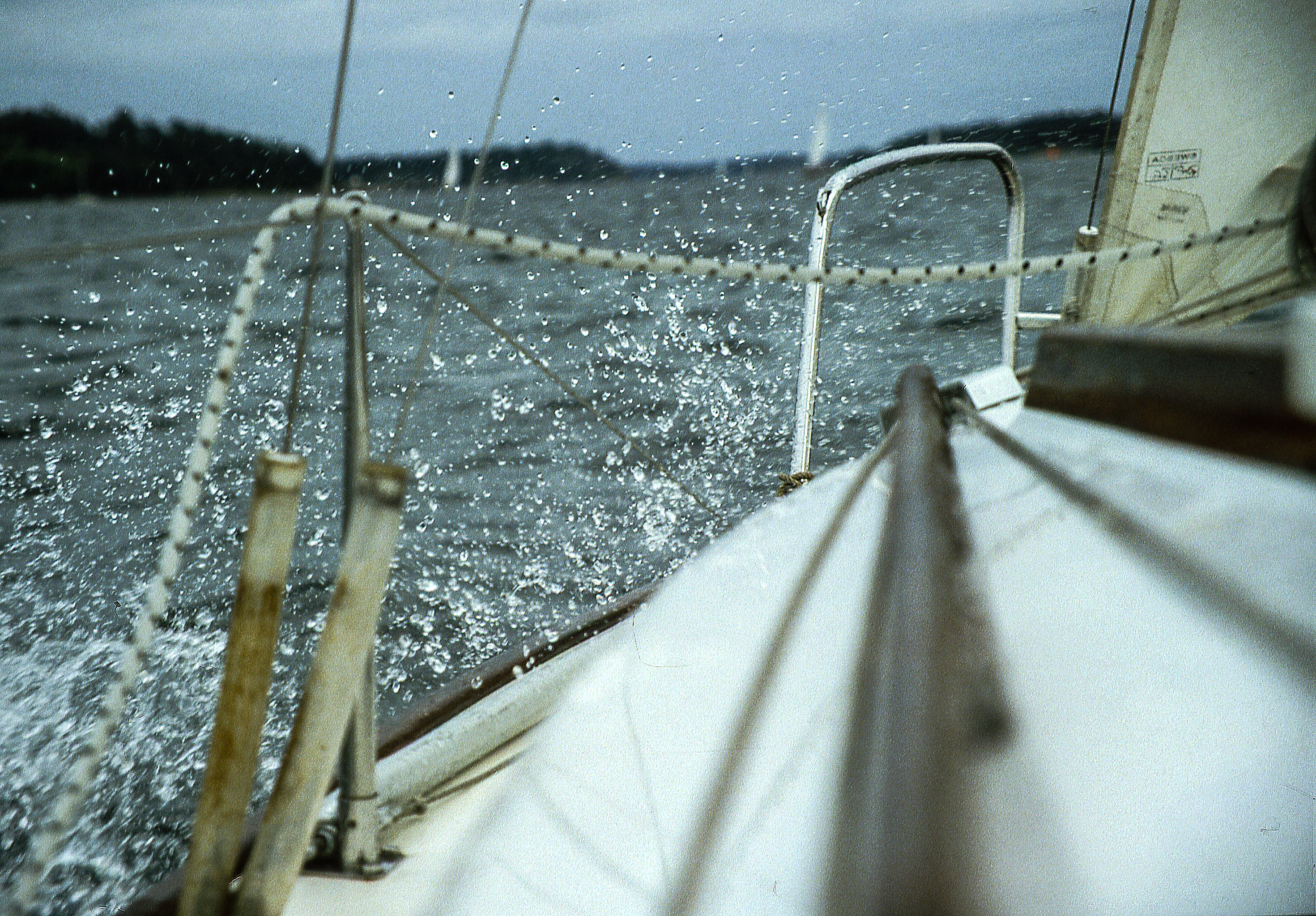 På segeltur 1983
